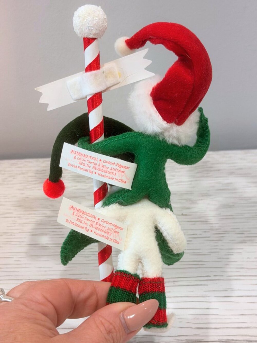 Annalee 2005 North Pole Elves Santa Hat with Pole Vintage Christmas Elf Decor 7" - Picture 7 of 8